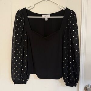 HIGHLINE Women’s Top